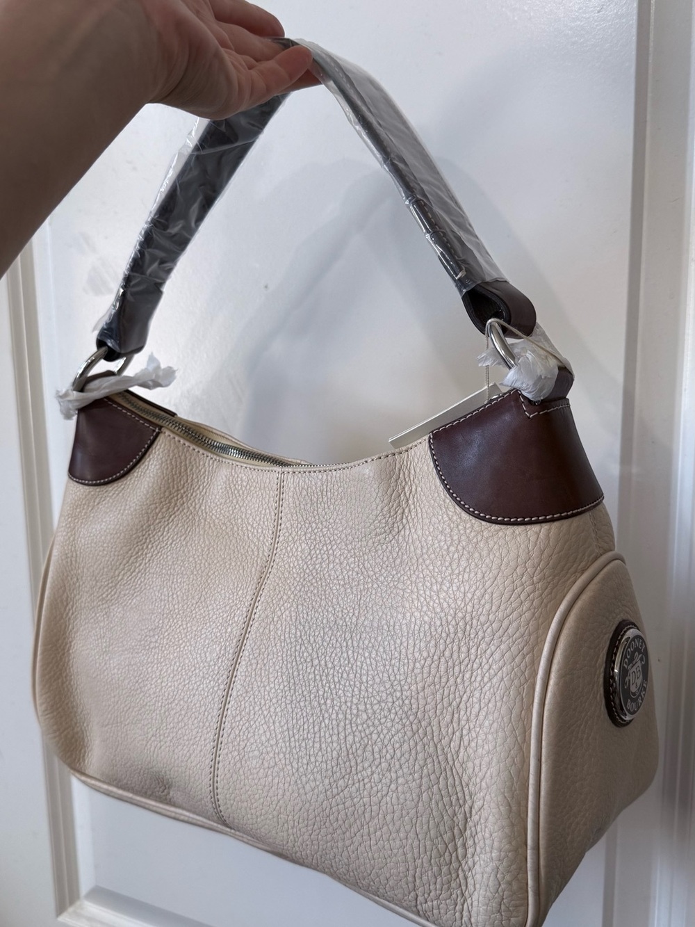 Cream & Brown Leather Shoulder Bag